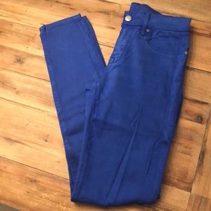 Bright blue legging jeans